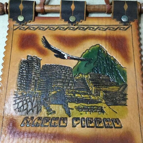 Vintage hand, tooled leather, Machu Picchu Tapestry - Picture 2 of 5